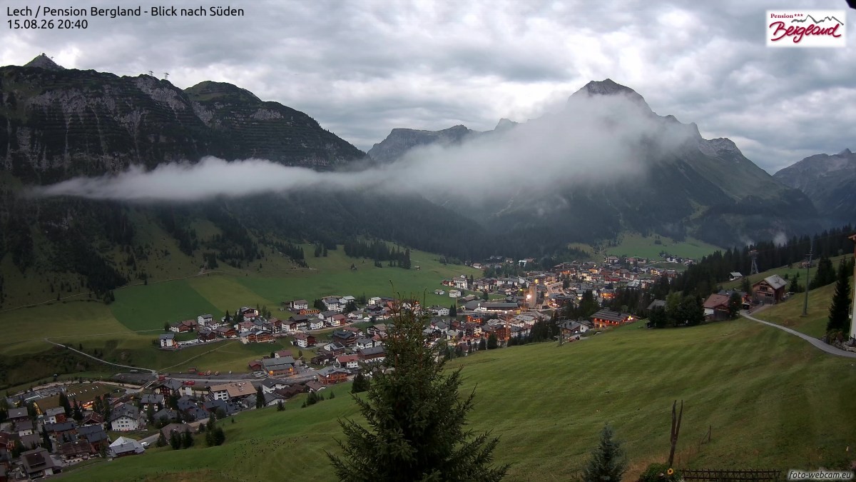 Archived image Webcam Lech am Arlberg - Guesthouse Bergland