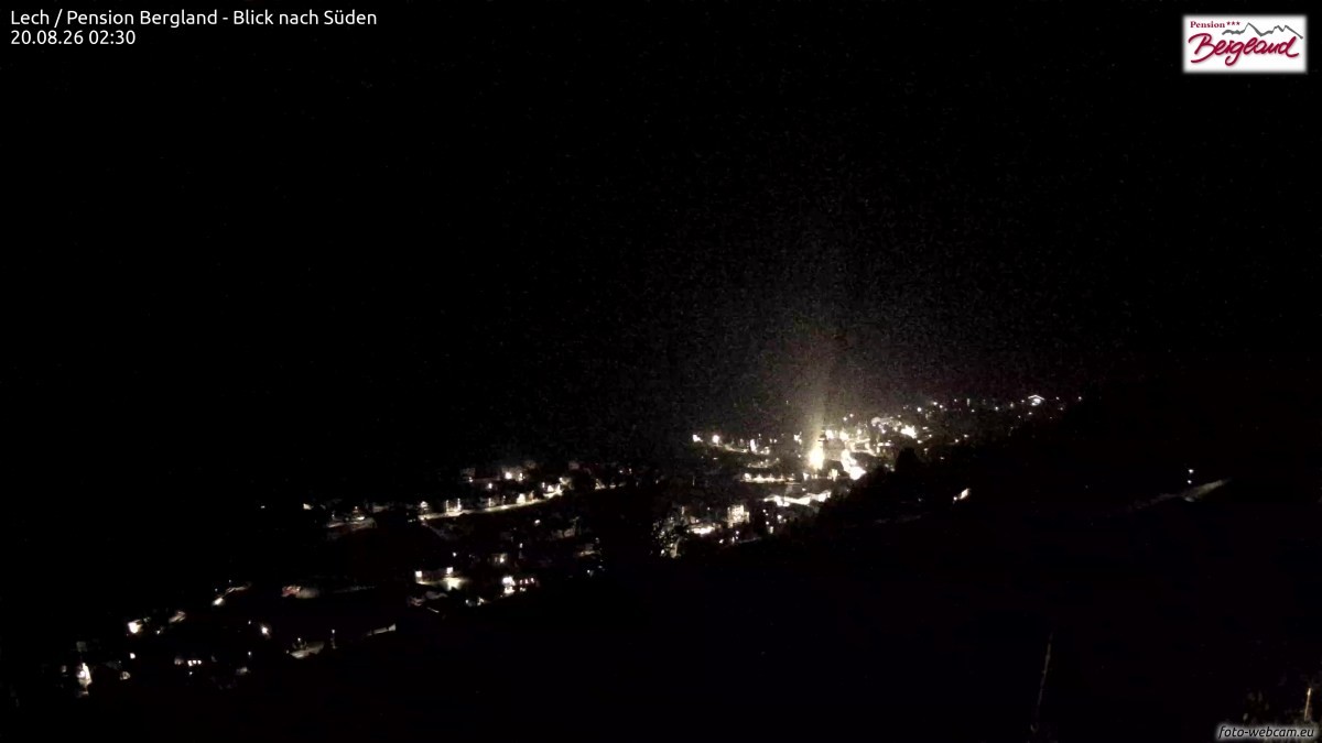 Archiv Foto Webcam Oberlech: Ausblick Pension Bergland