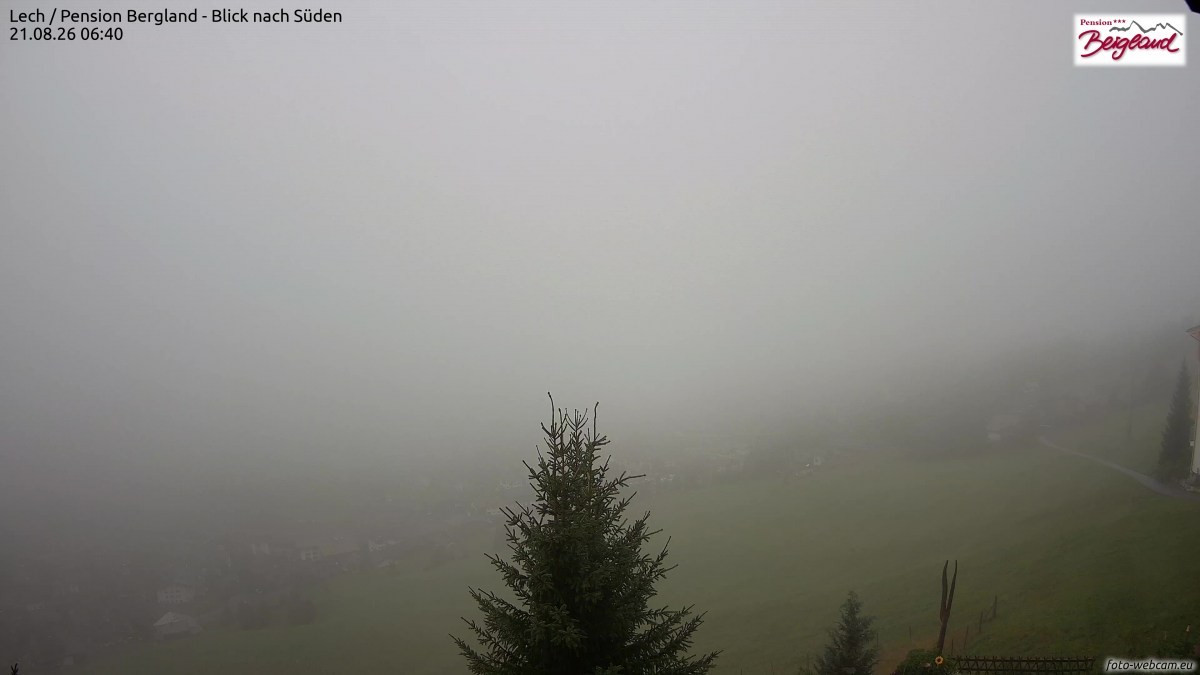 Archived image Webcam Lech am Arlberg - Guesthouse Bergland