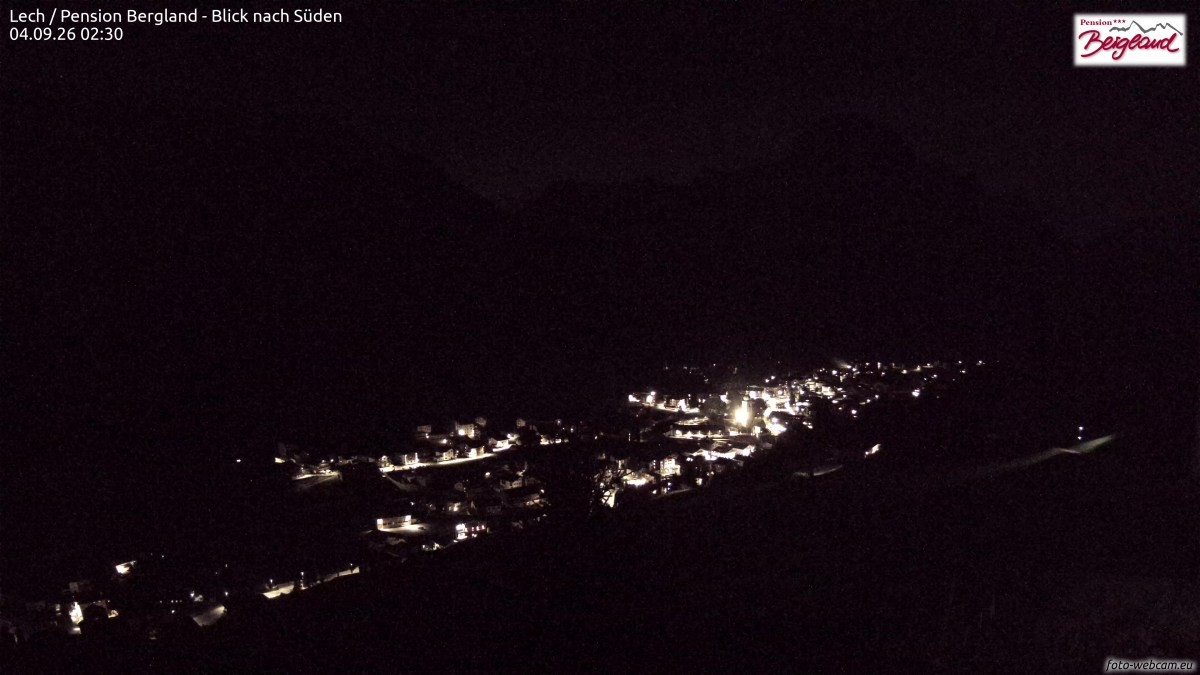 Archiv Foto Webcam Oberlech: Ausblick Pension Bergland