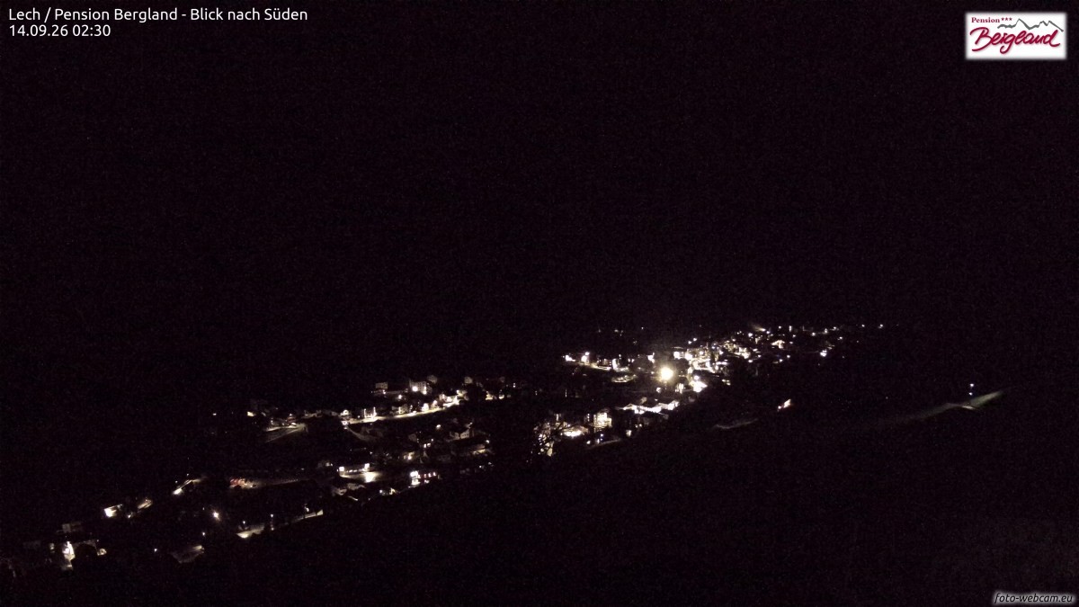 Archiv Foto Webcam Oberlech: Ausblick Pension Bergland