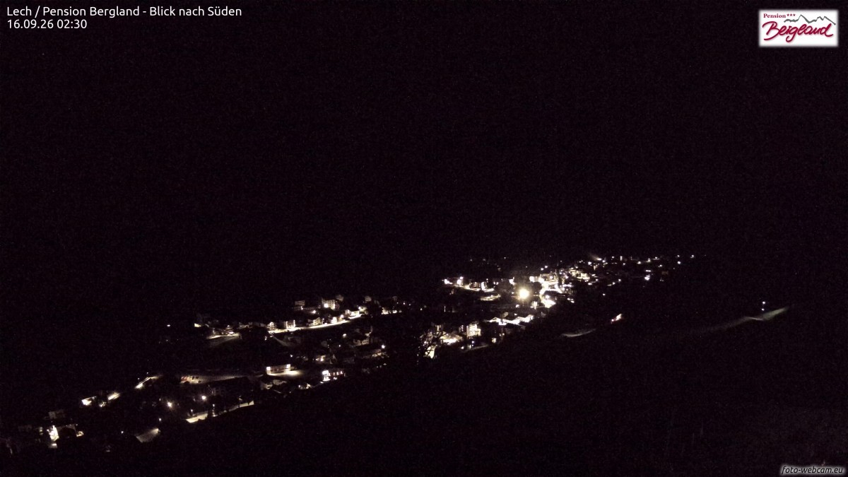 Archiv Foto Webcam Oberlech: Ausblick Pension Bergland