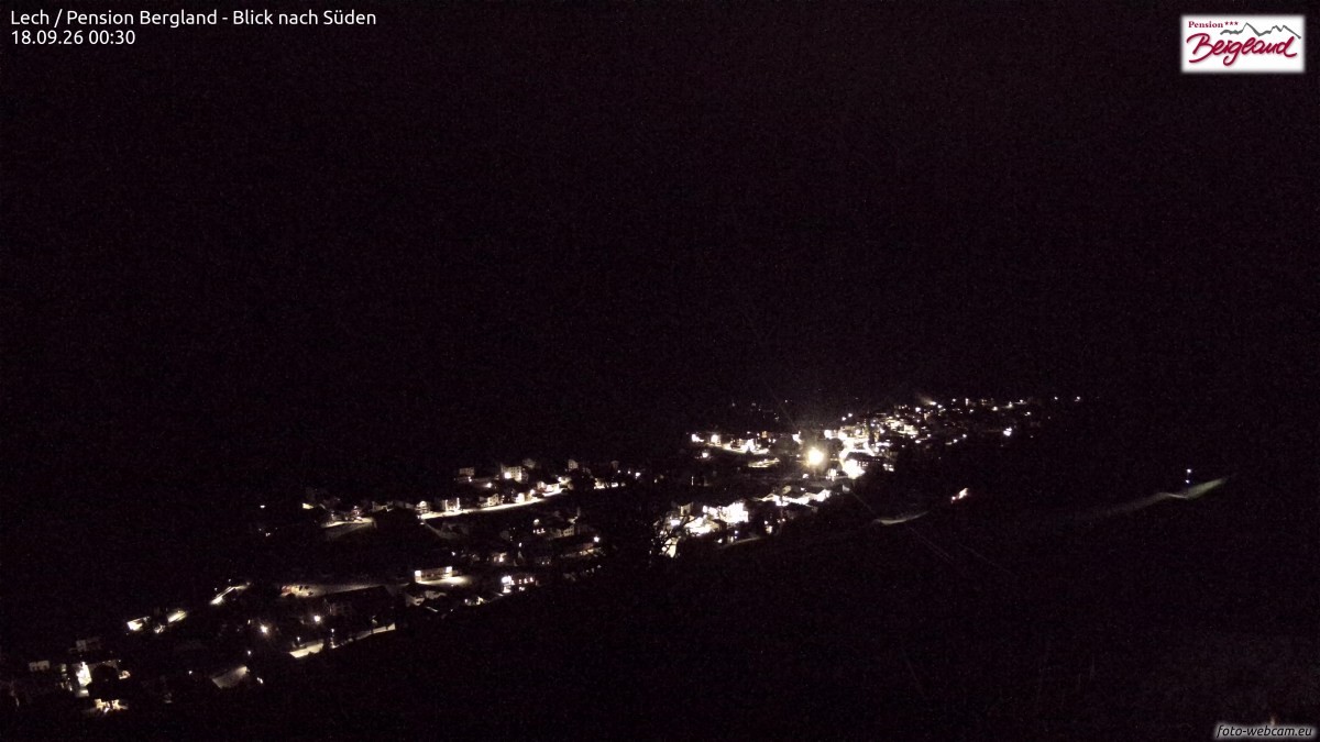 Archiv Foto Webcam Oberlech: Ausblick Pension Bergland