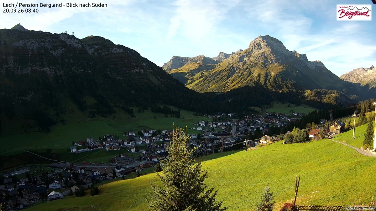 Archived image Webcam Lech am Arlberg - Guesthouse Bergland