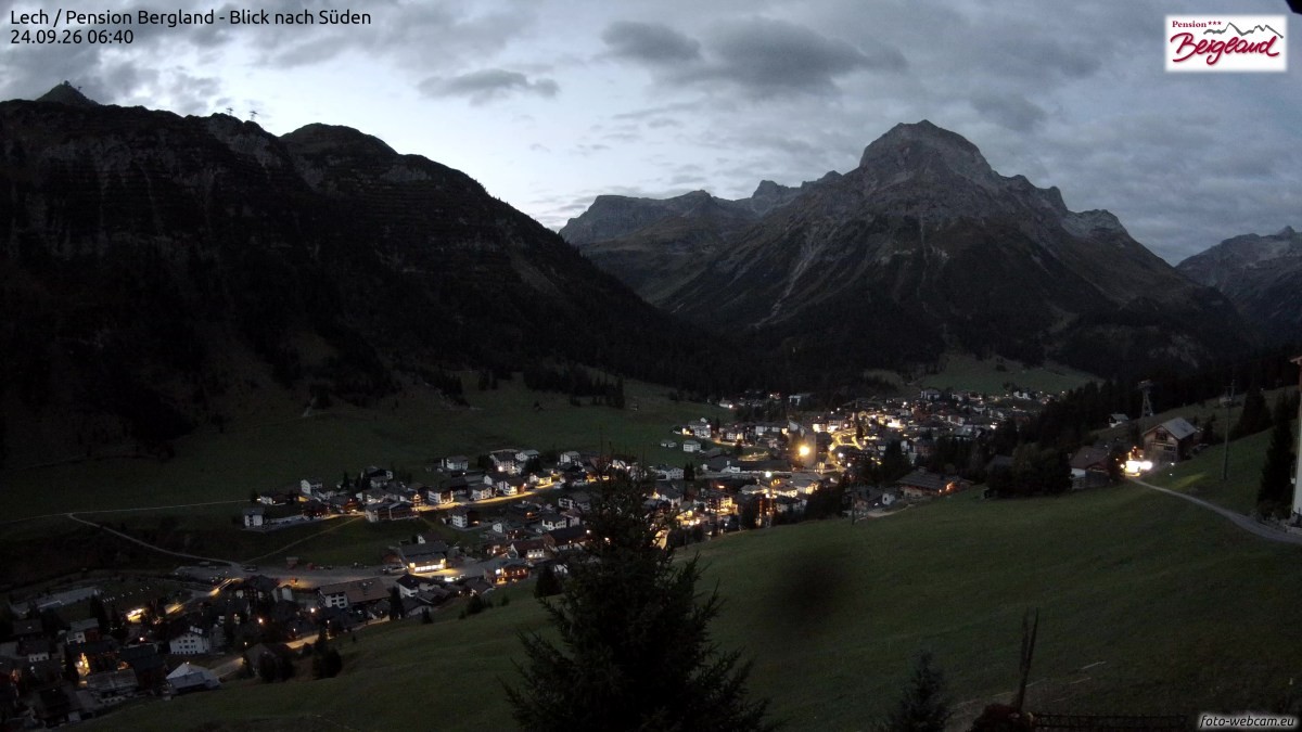 Archived image Webcam Lech am Arlberg - Guesthouse Bergland