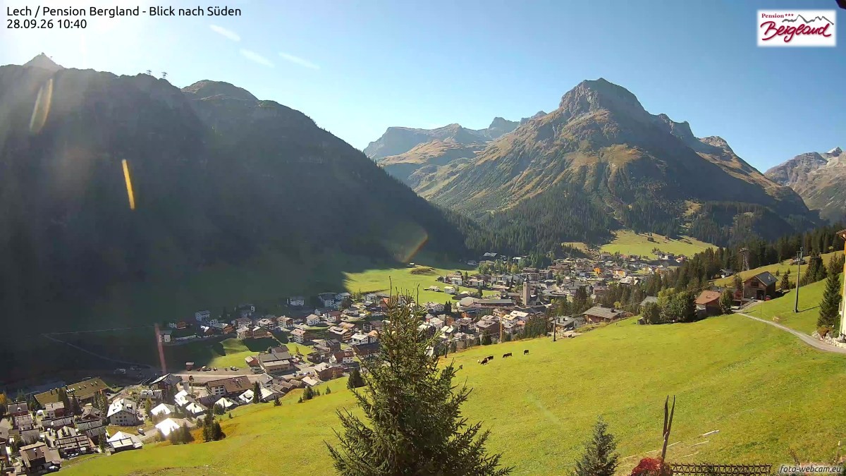Archived image Webcam Lech am Arlberg - Guesthouse Bergland