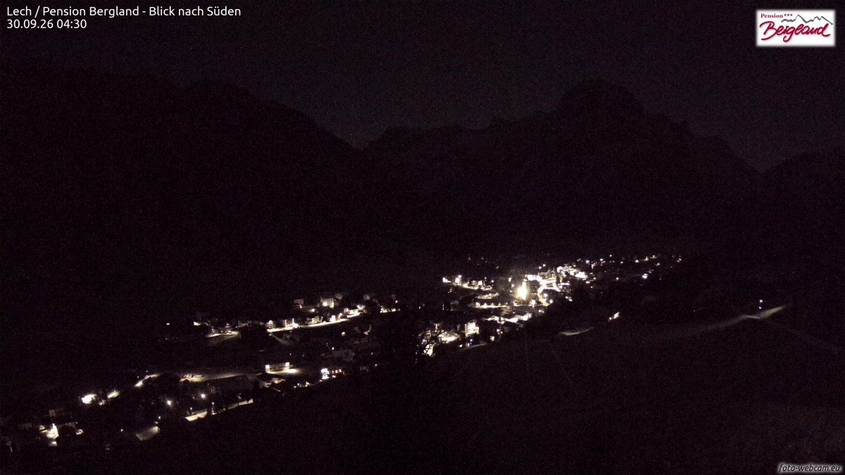 Archiv Foto Webcam Oberlech: Ausblick Pension Bergland