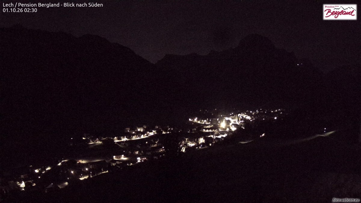 Archiv Foto Webcam Oberlech: Ausblick Pension Bergland