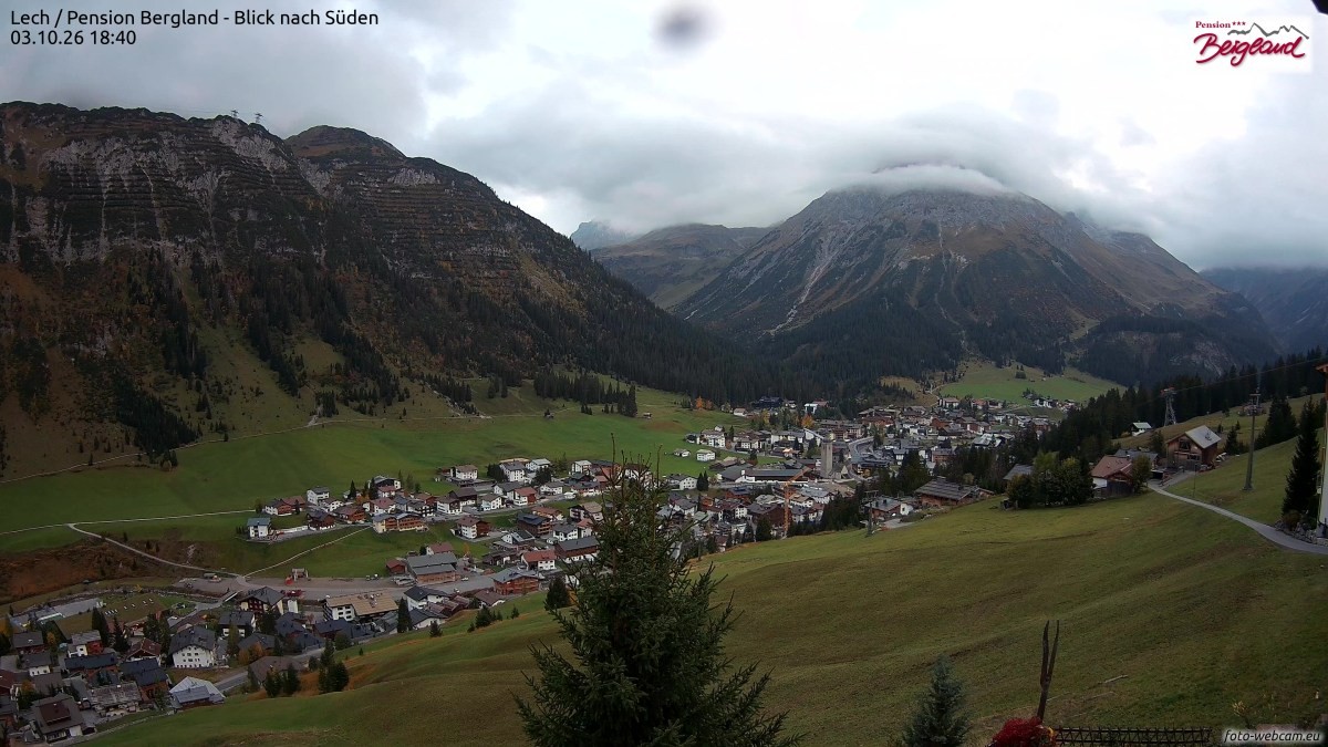 Archived image Webcam Lech am Arlberg - Guesthouse Bergland