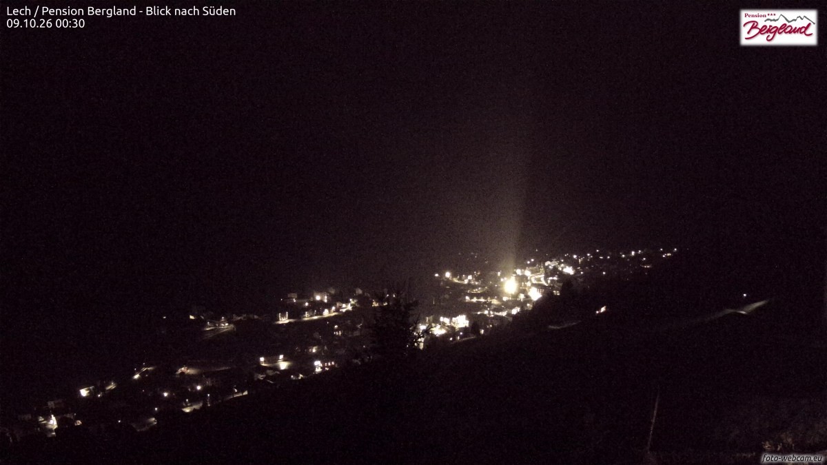 Archiv Foto Webcam Oberlech: Ausblick Pension Bergland