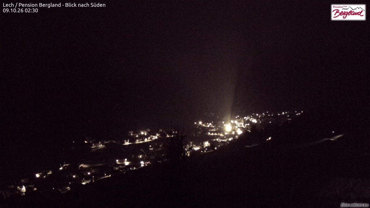 Archiv Foto Webcam Oberlech: Ausblick Pension Bergland