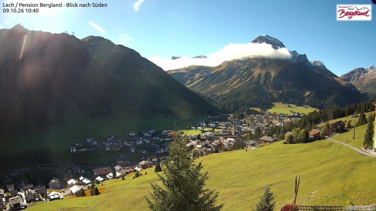 Archived image Webcam Lech am Arlberg - Guesthouse Bergland