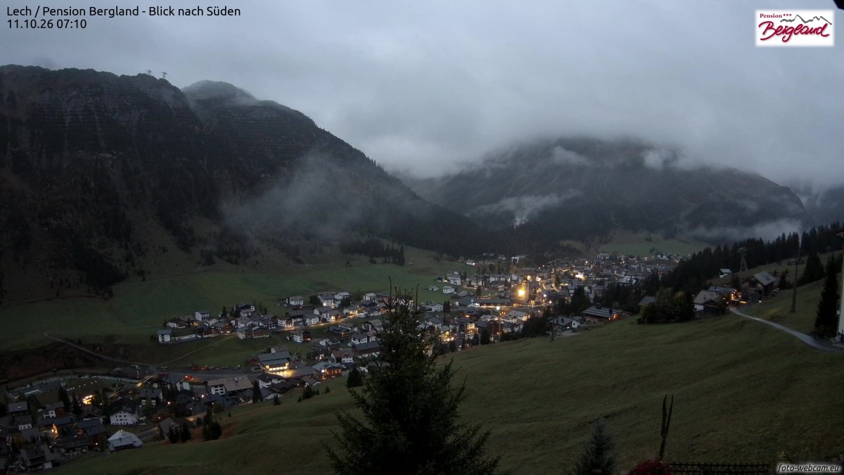 Archived image Webcam Lech am Arlberg - Guesthouse Bergland