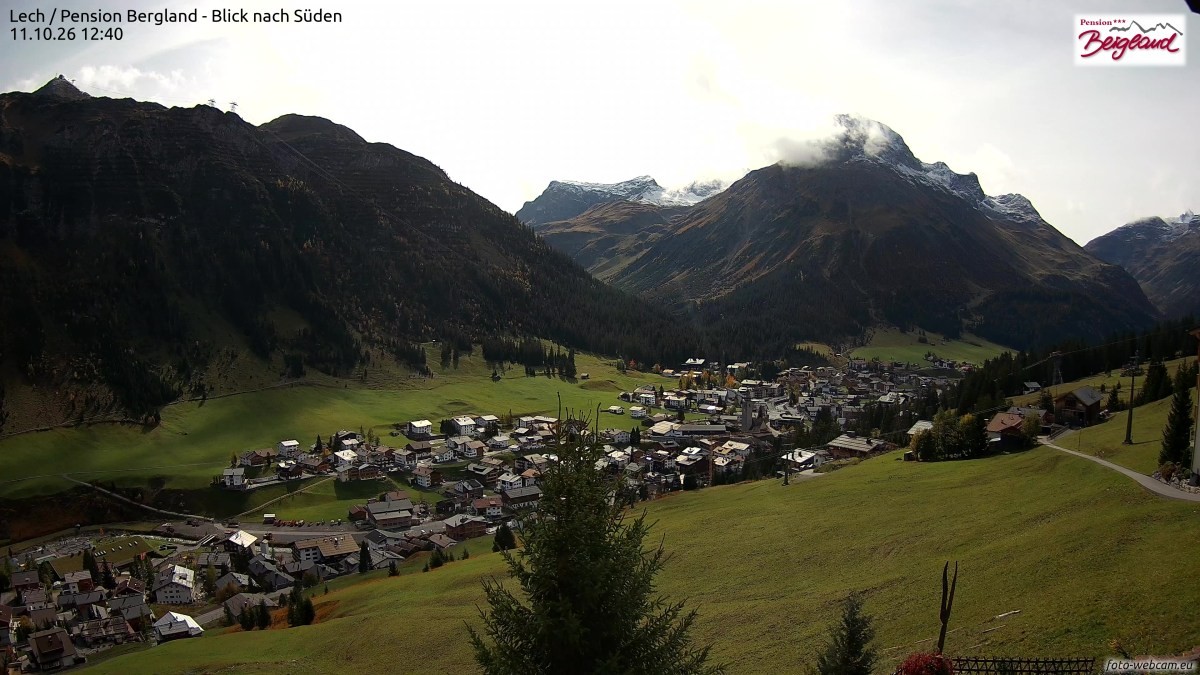 Archived image Webcam Lech am Arlberg - Guesthouse Bergland