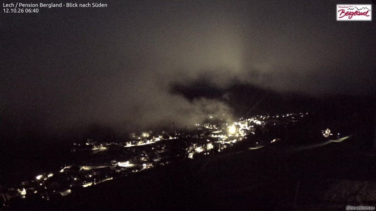 Archiv Foto Webcam Oberlech: Ausblick Pension Bergland