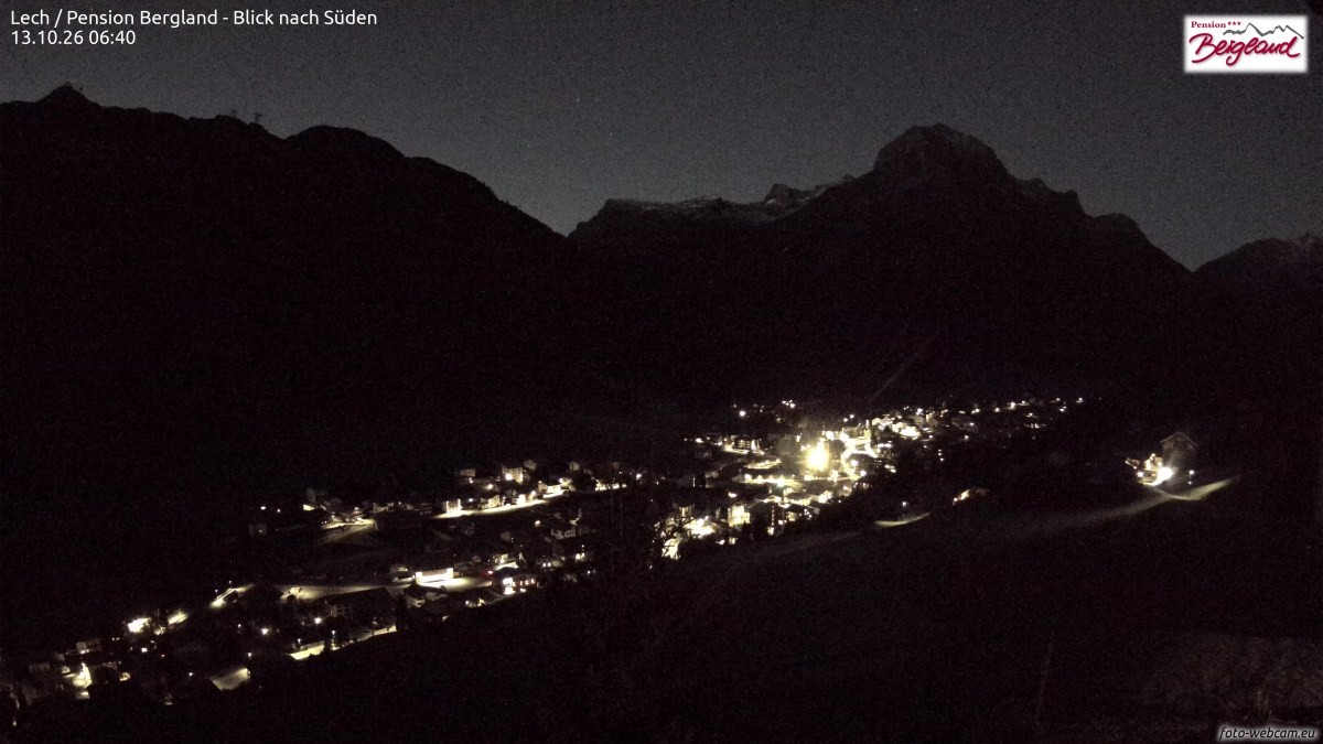 Archiv Foto Webcam Oberlech: Ausblick Pension Bergland