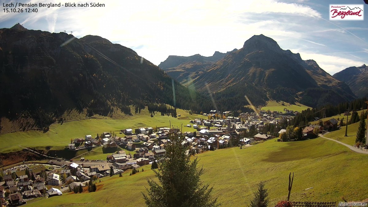 Archiv Foto Webcam Oberlech: Ausblick Pension Bergland