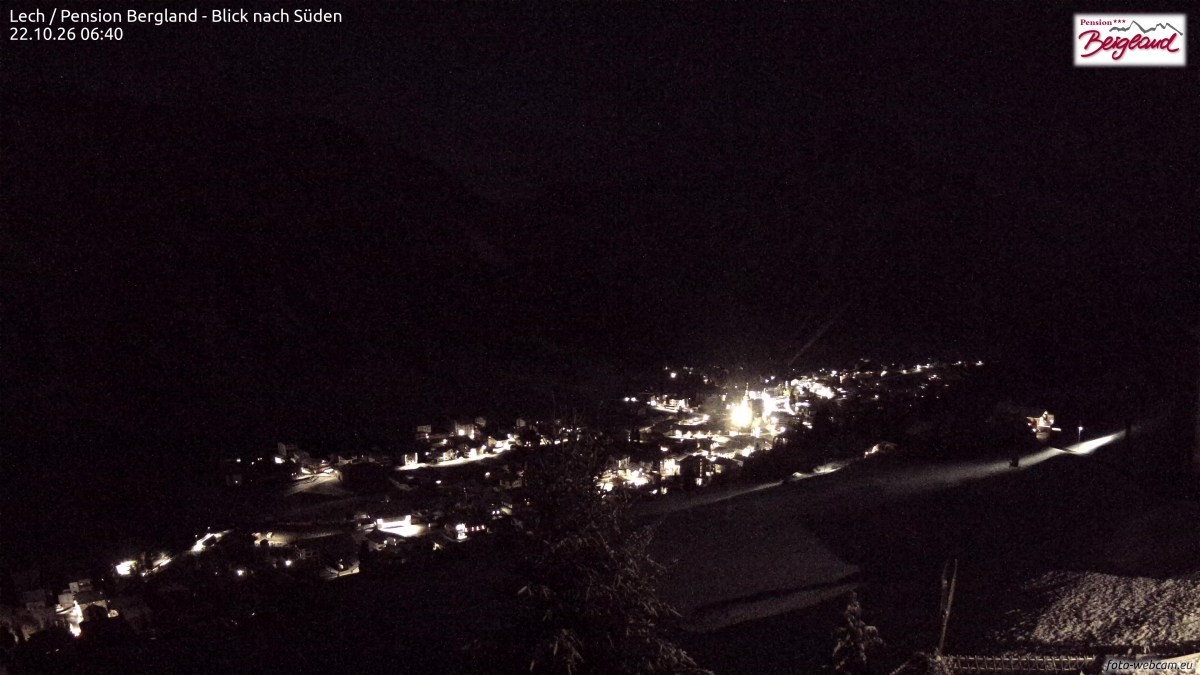 Archiv Foto Webcam Oberlech: Ausblick Pension Bergland