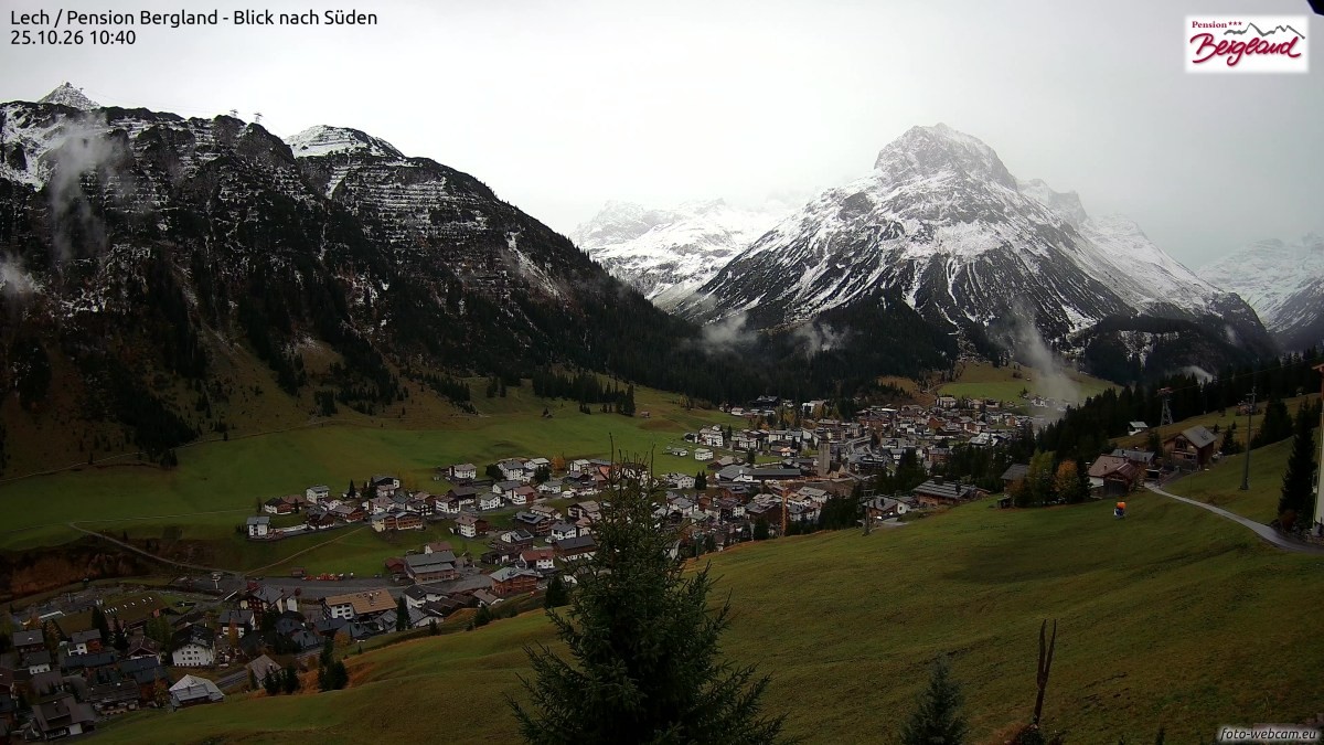 Archived image Webcam Lech am Arlberg - Guesthouse Bergland