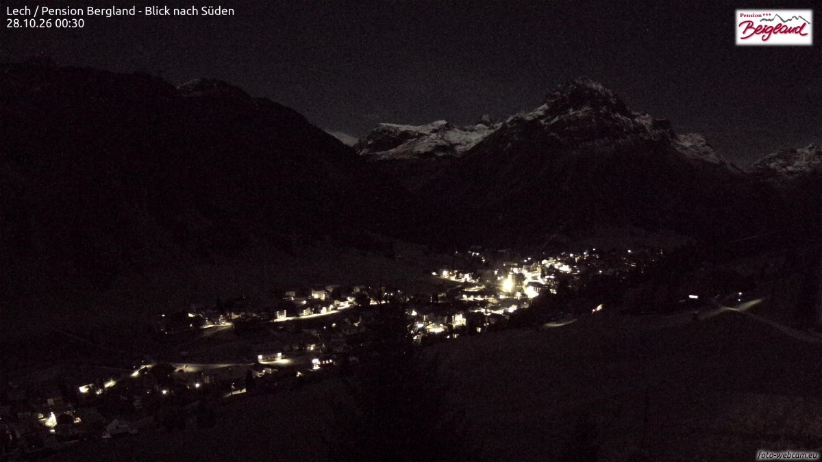 Archiv Foto Webcam Oberlech: Ausblick Pension Bergland