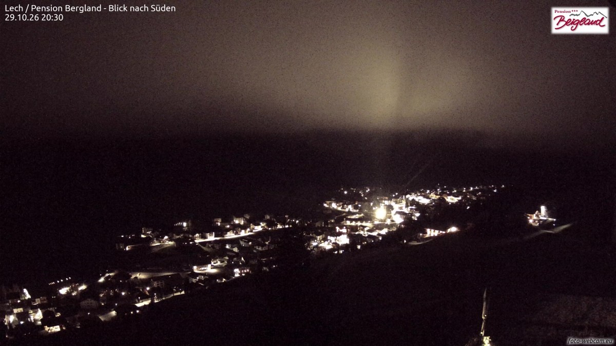 Archiv Foto Webcam Oberlech: Ausblick Pension Bergland