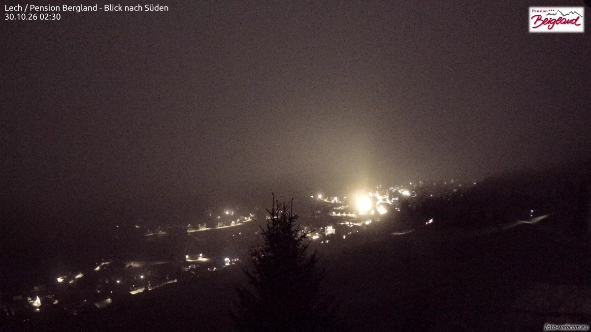 Archiv Foto Webcam Oberlech: Ausblick Pension Bergland