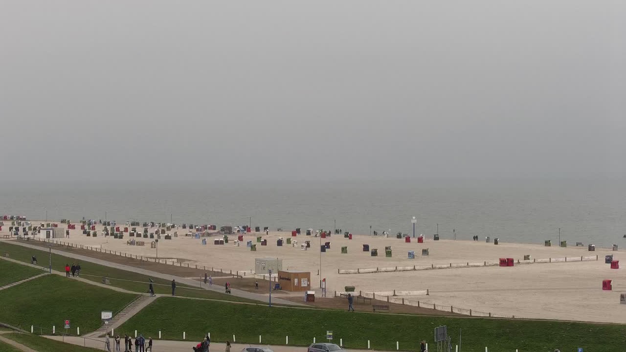 Archived image Webcam Neuharlingersiel: On the Wadden Sea