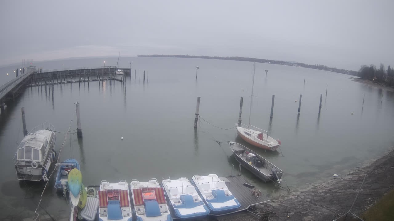 Archived image Webcam Nonnenhorn on Lake Constance