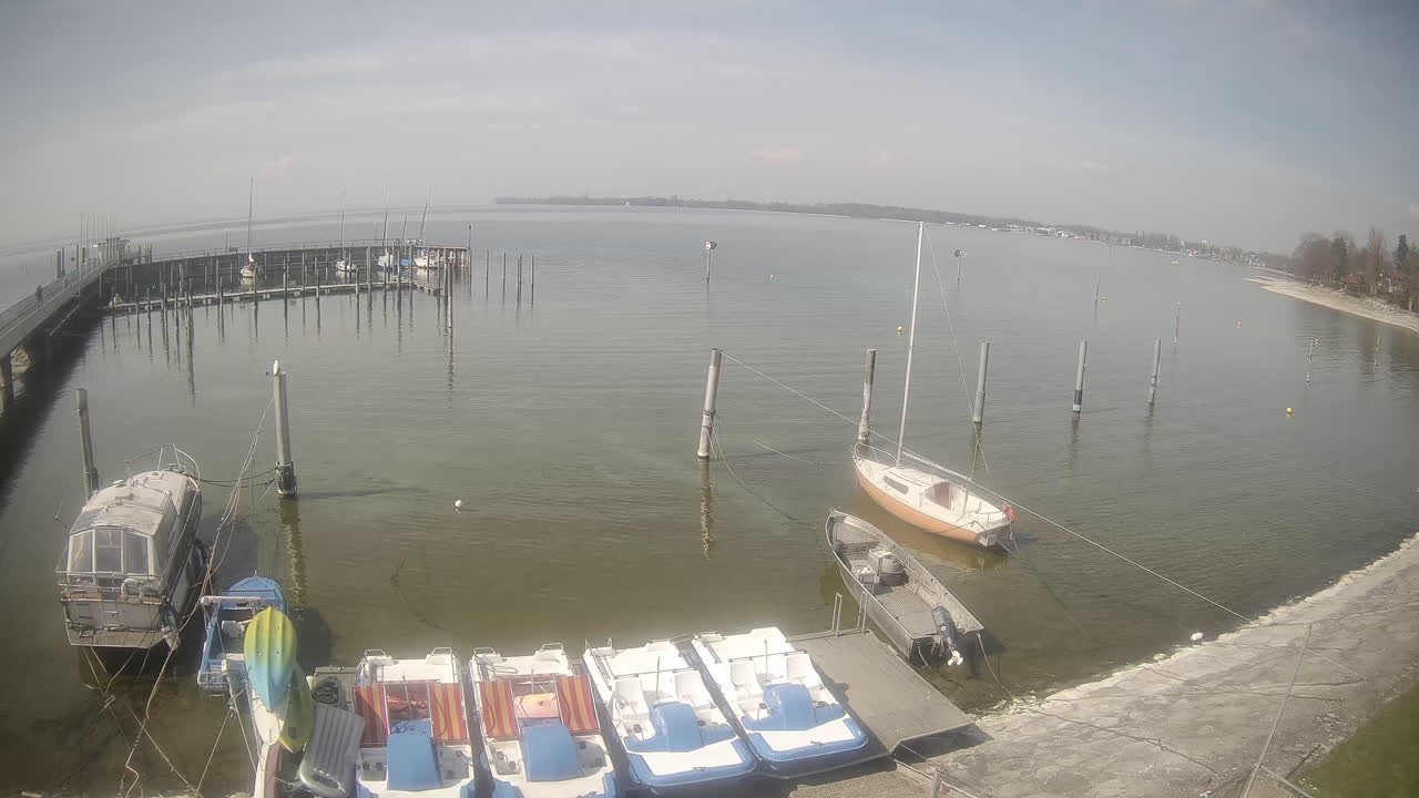 Archived image Webcam Nonnenhorn on Lake Constance