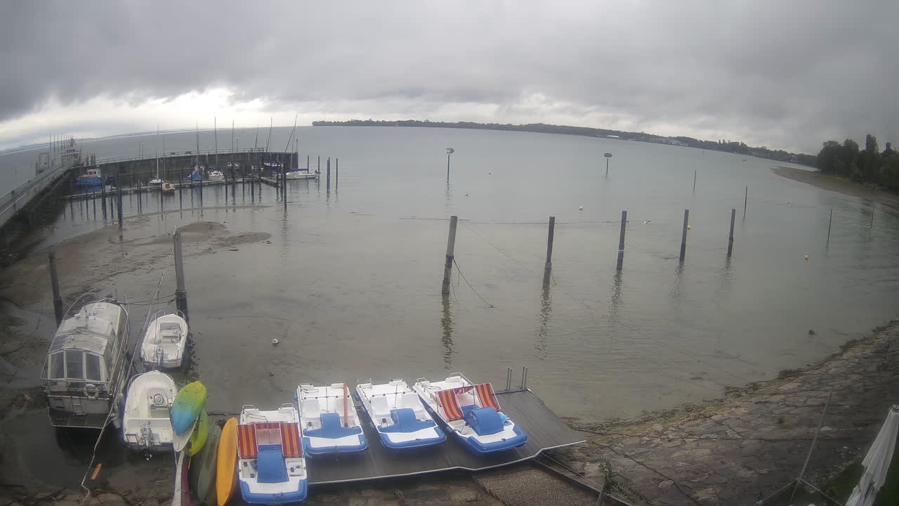 Archived image Webcam Nonnenhorn on Lake Constance