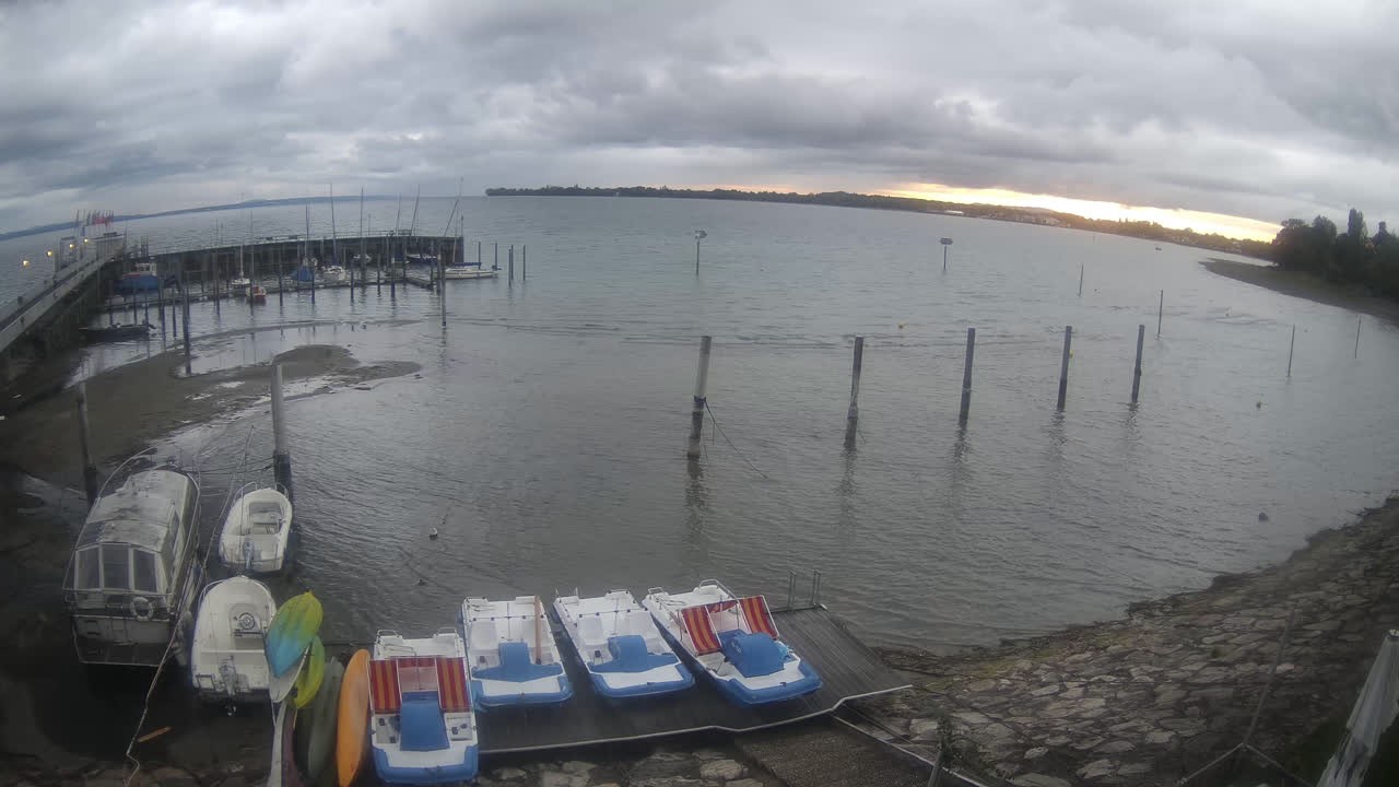Archived image Webcam Nonnenhorn on Lake Constance
