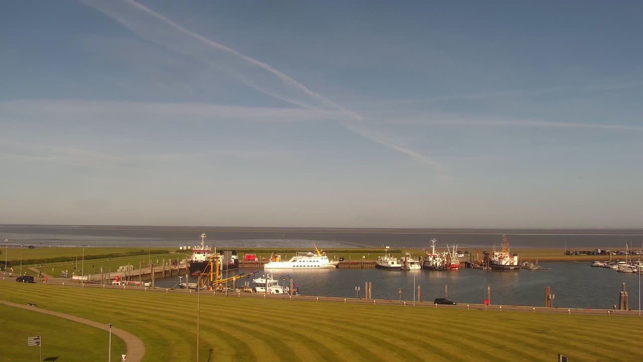 Archived image Webcam Port in Norden-Norddeich