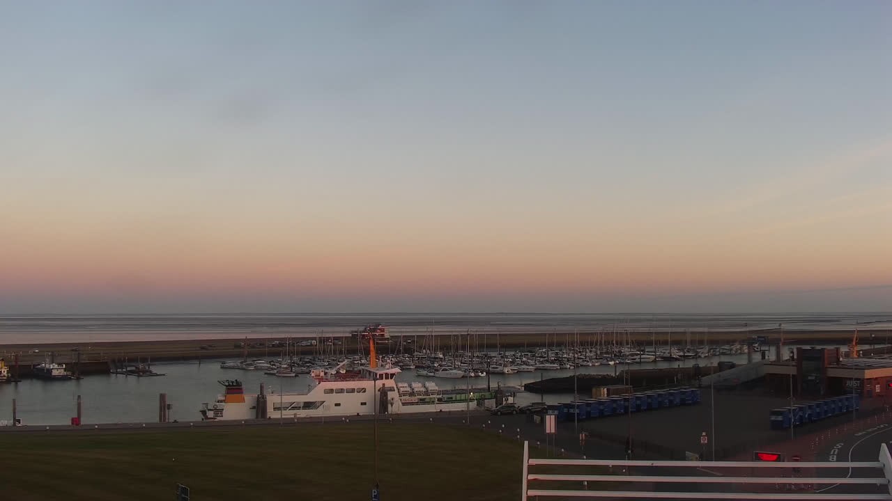Archiv Foto Webcam Hafen in Norden-Norddeich