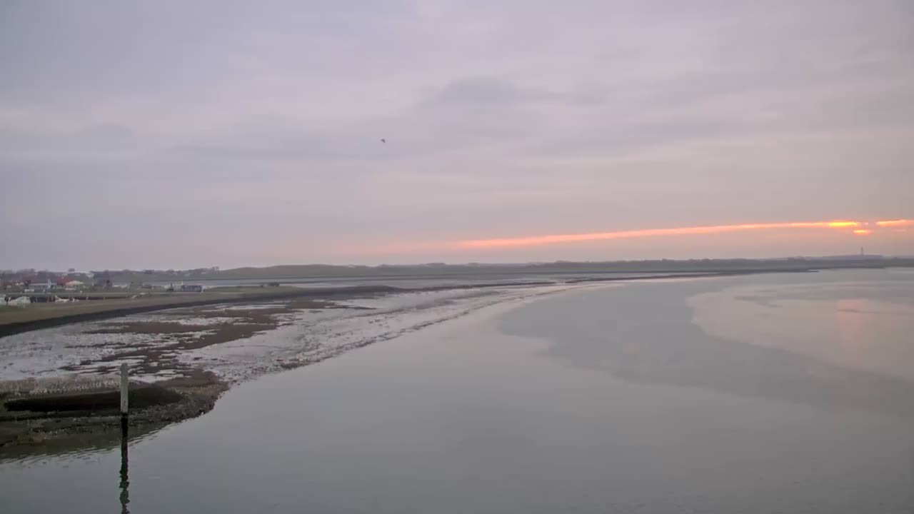 Archived image Webcam Norderney: Harbour