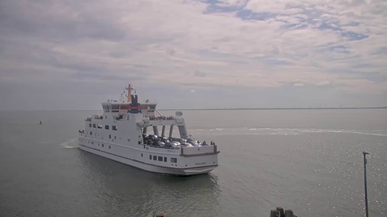 Archived image Webcam Norderney: Harbour