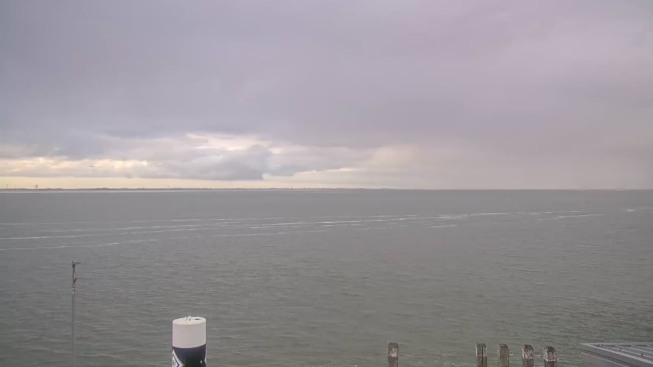 Archived image Webcam Norderney: Harbour