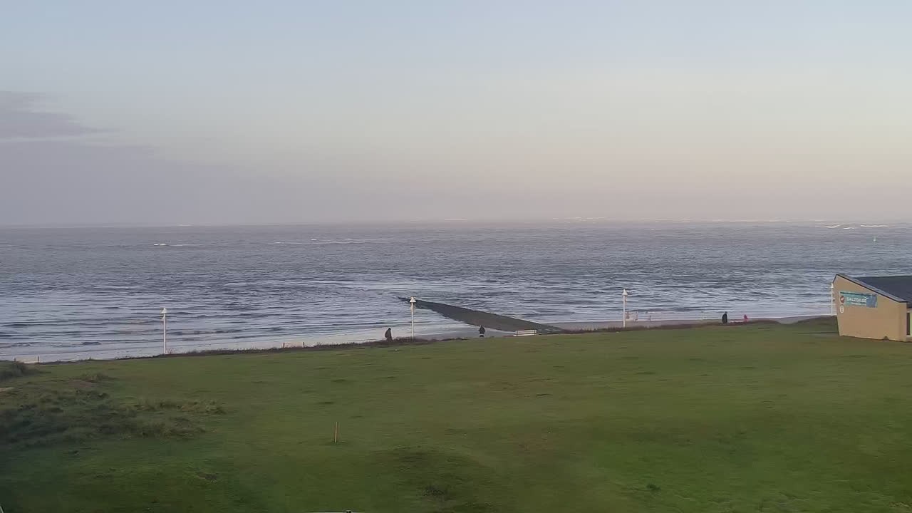 Archived image Webcam Norderney: Hotel Stranddistel