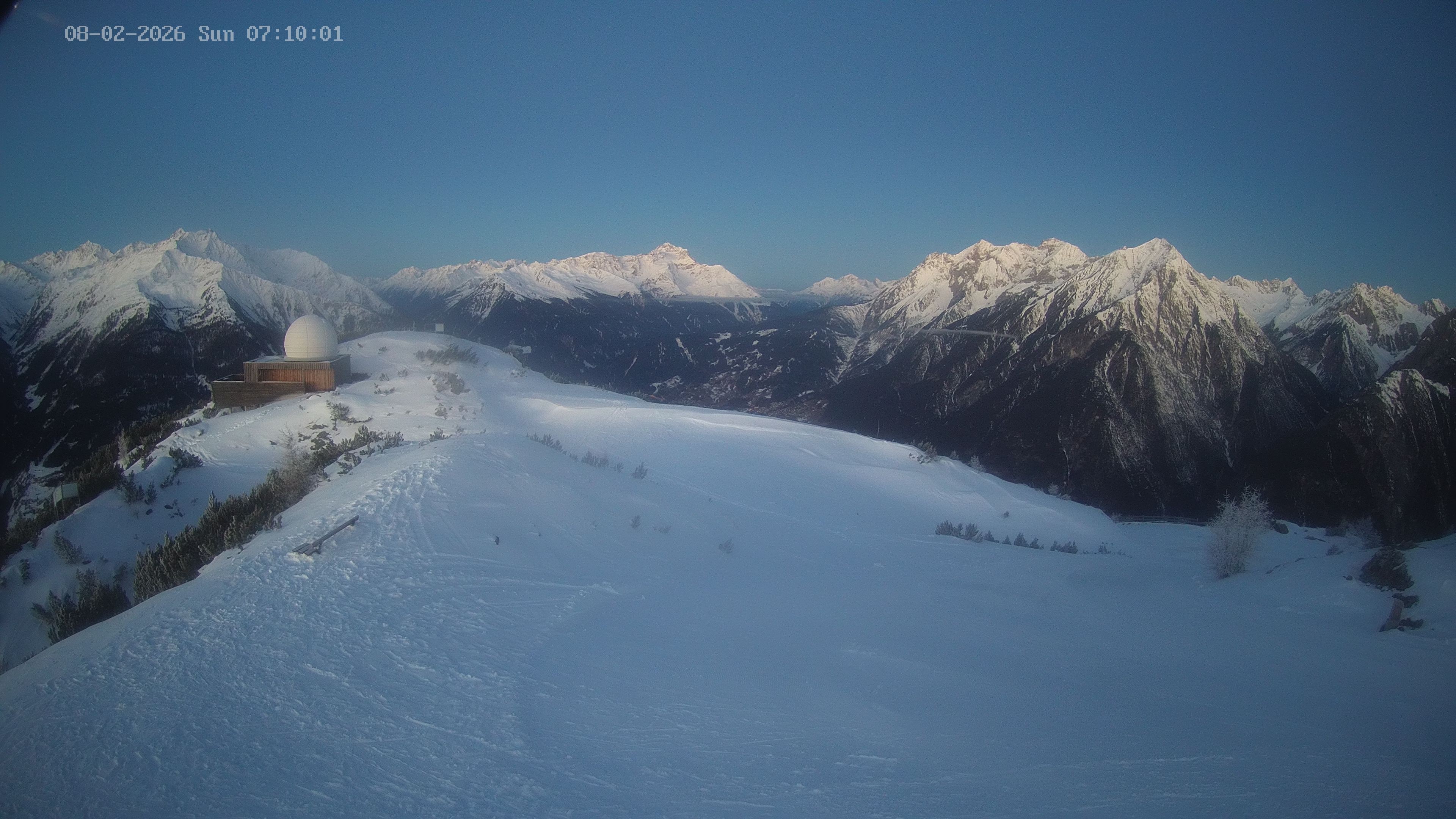 Archived image Webcam Venet: Astronomical observatory