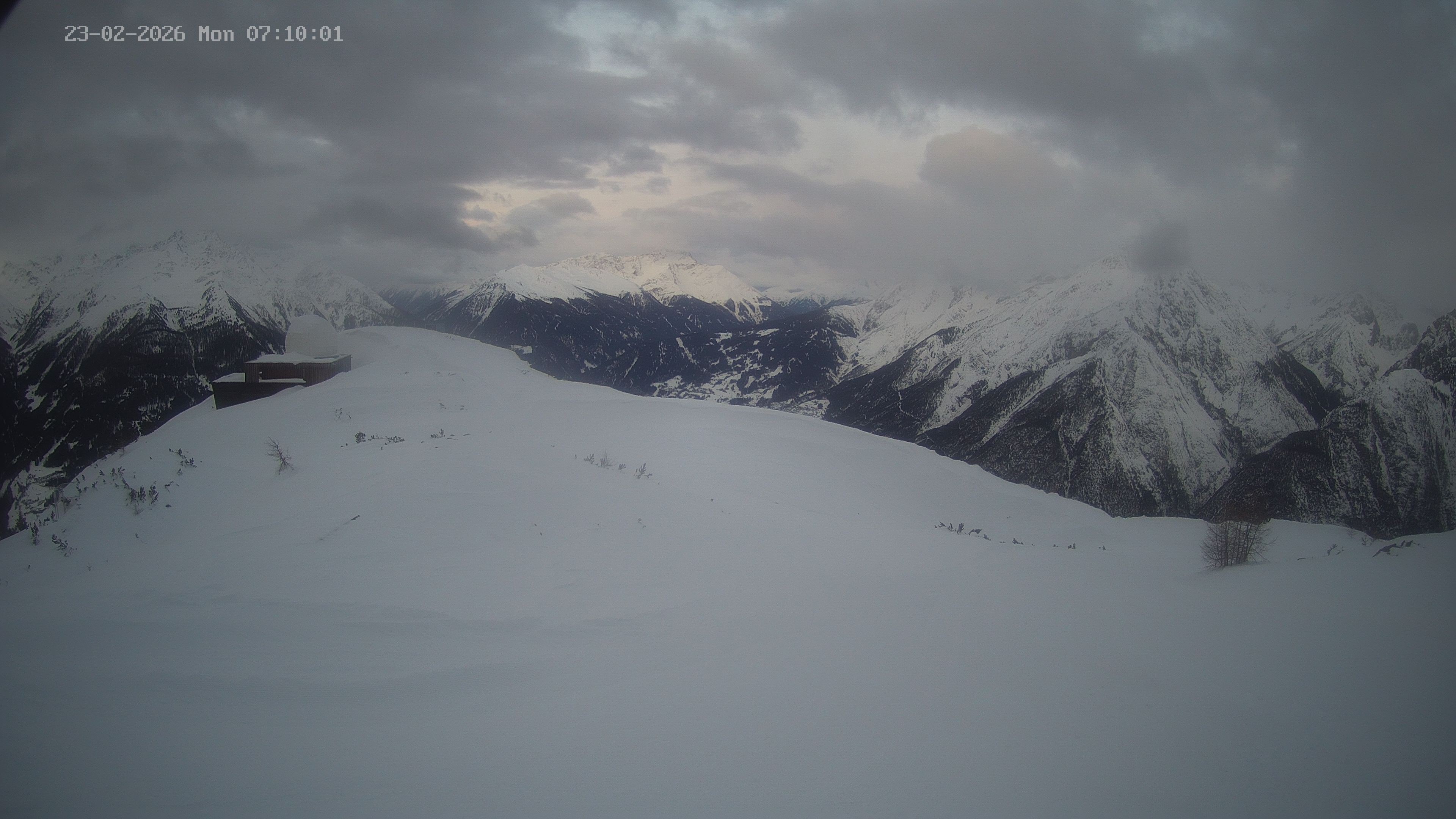 Archived image Webcam Venet: Astronomical observatory