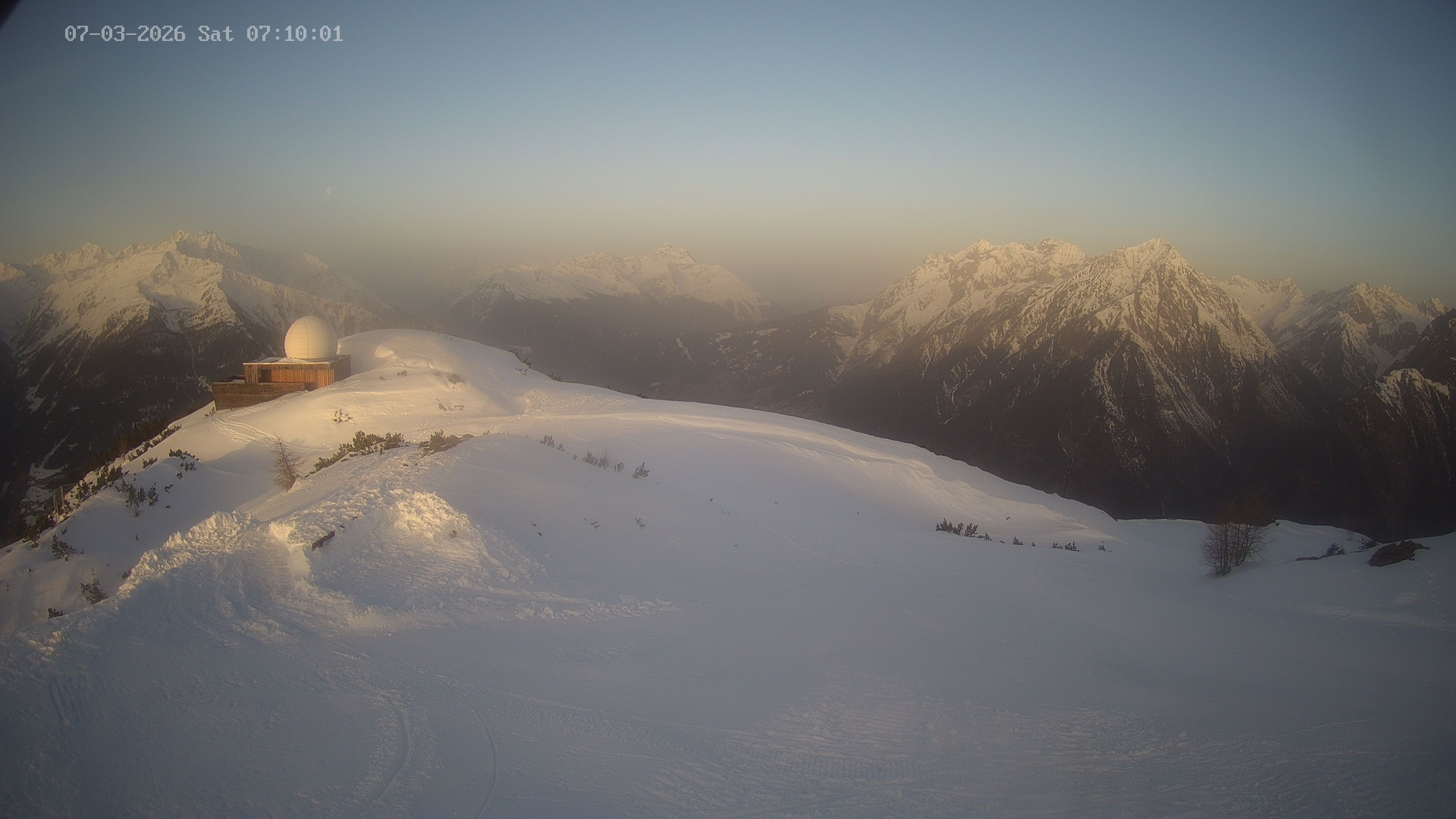 Archived image Webcam Venet: Astronomical observatory