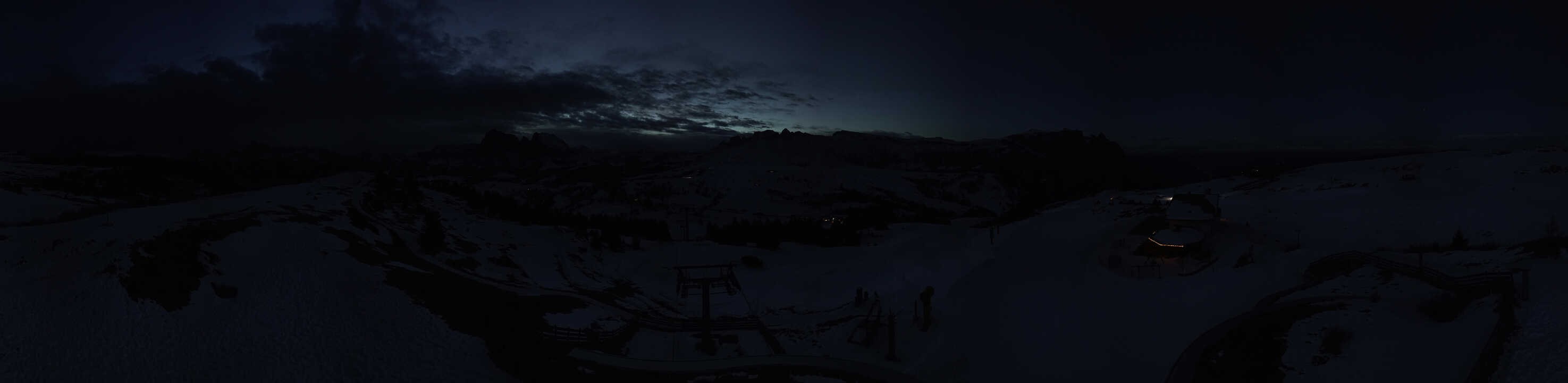 Archiv Foto Webcam Panorama der Seiser Alm von der Puflatsch Bergstation