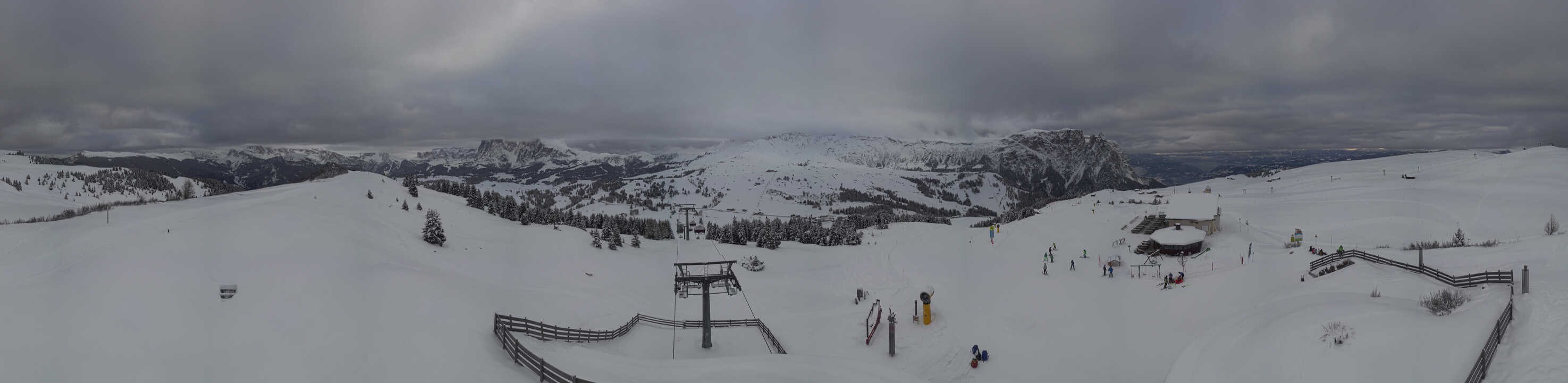 Archiv Foto Webcam Panorama der Seiser Alm von der Puflatsch Bergstation