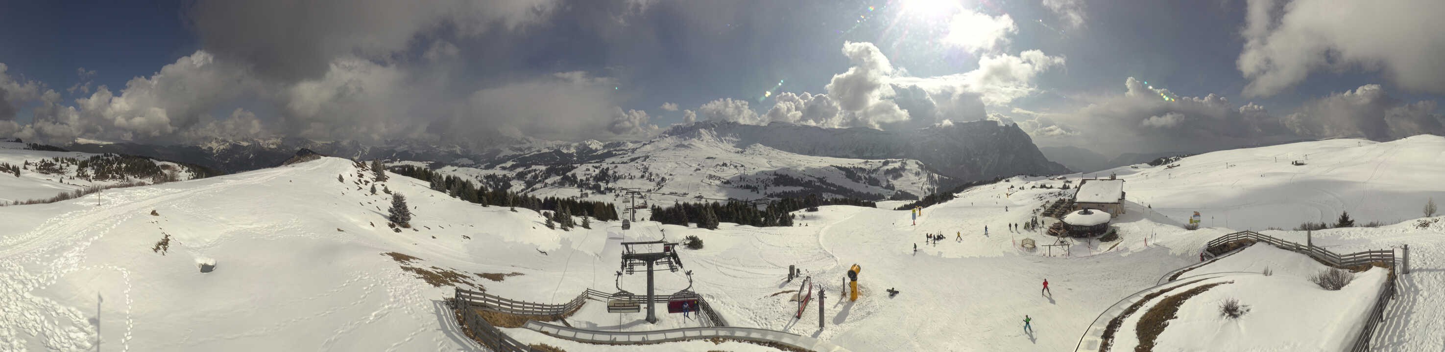 Archiv Foto Webcam Panorama der Seiser Alm von der Puflatsch Bergstation