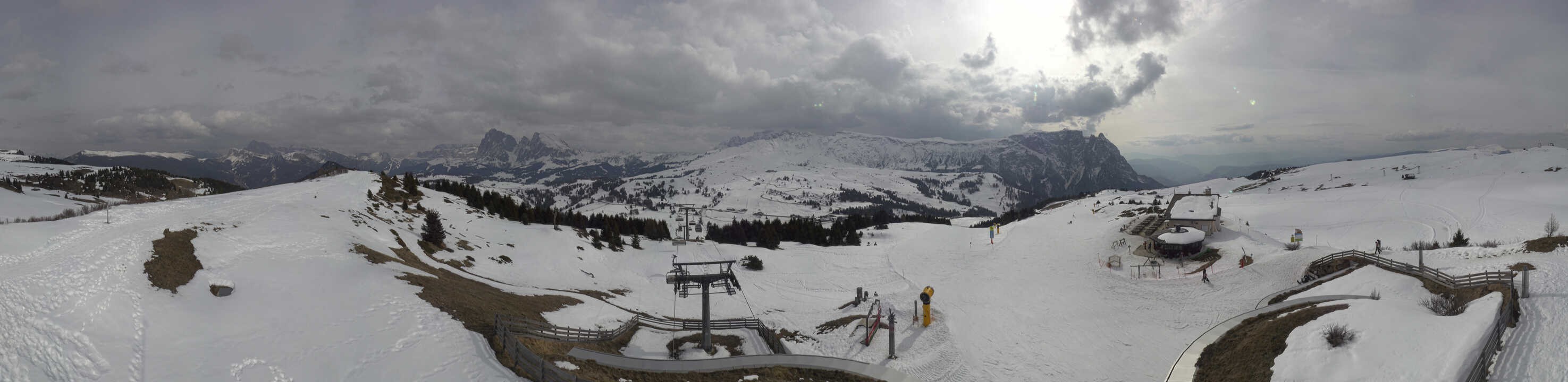 Archiv Foto Webcam Panorama der Seiser Alm von der Puflatsch Bergstation