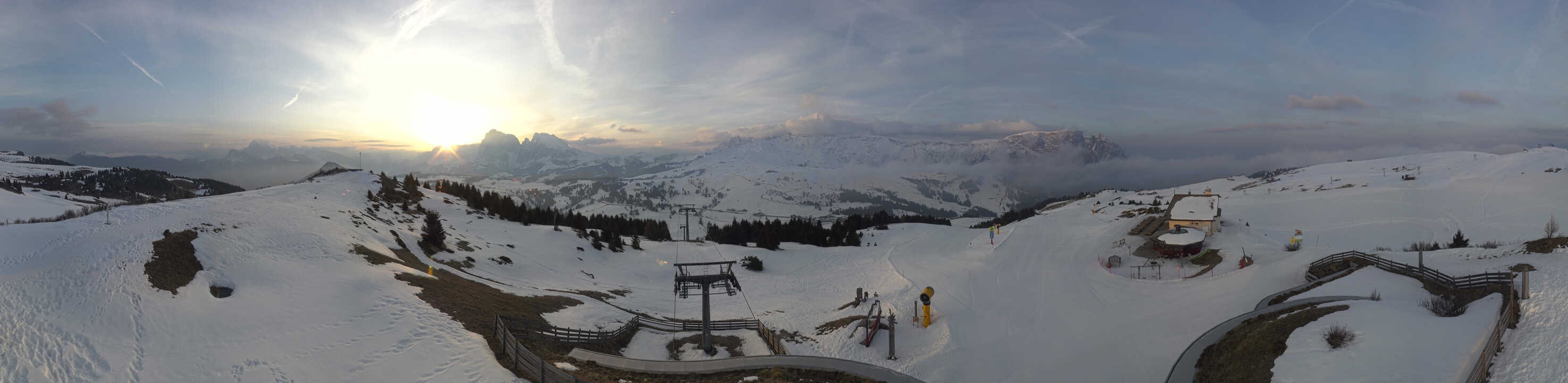 Archiv Foto Webcam Panorama der Seiser Alm von der Puflatsch Bergstation
