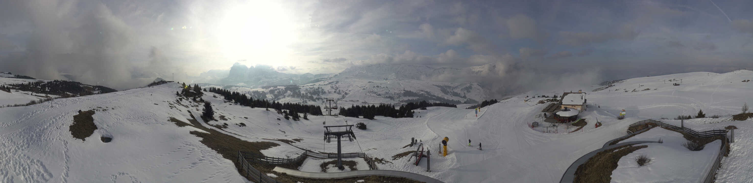 Archiv Foto Webcam Panorama der Seiser Alm von der Puflatsch Bergstation