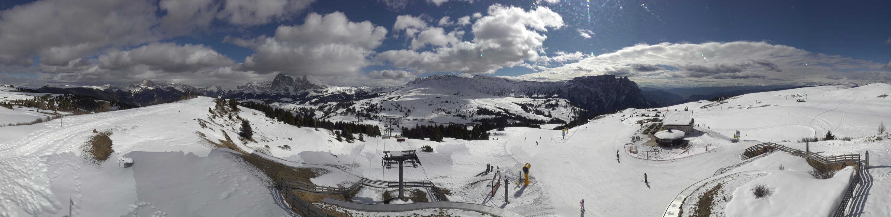 Archiv Foto Webcam Panorama der Seiser Alm von der Puflatsch Bergstation