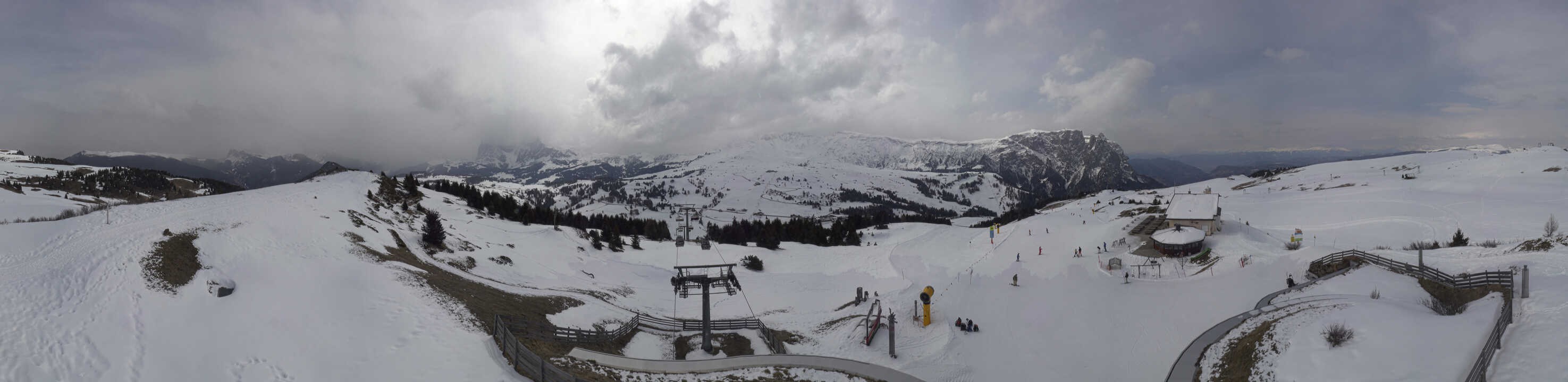 Archiv Foto Webcam Panorama der Seiser Alm von der Puflatsch Bergstation