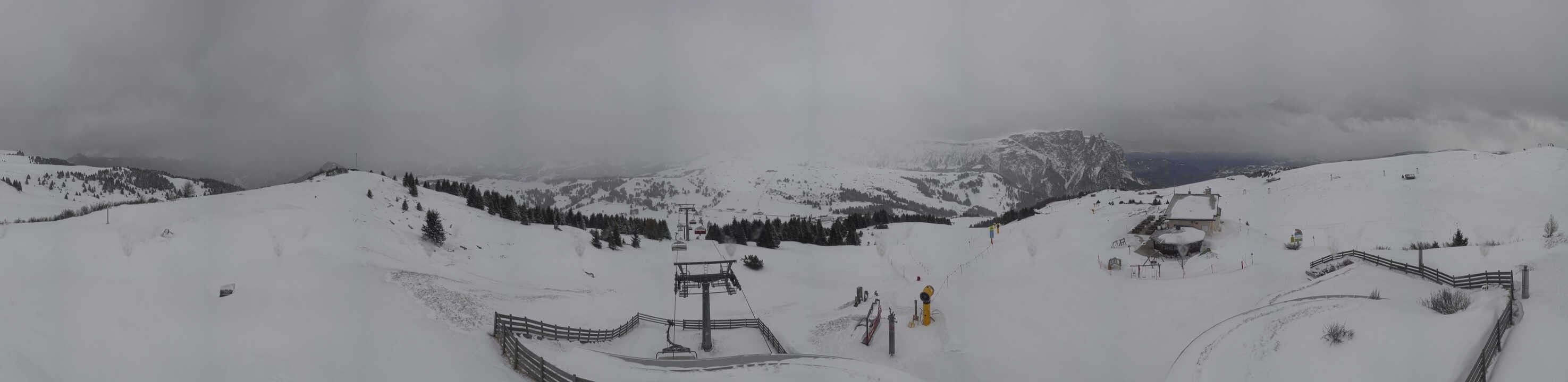 Archiv Foto Webcam Panorama der Seiser Alm von der Puflatsch Bergstation