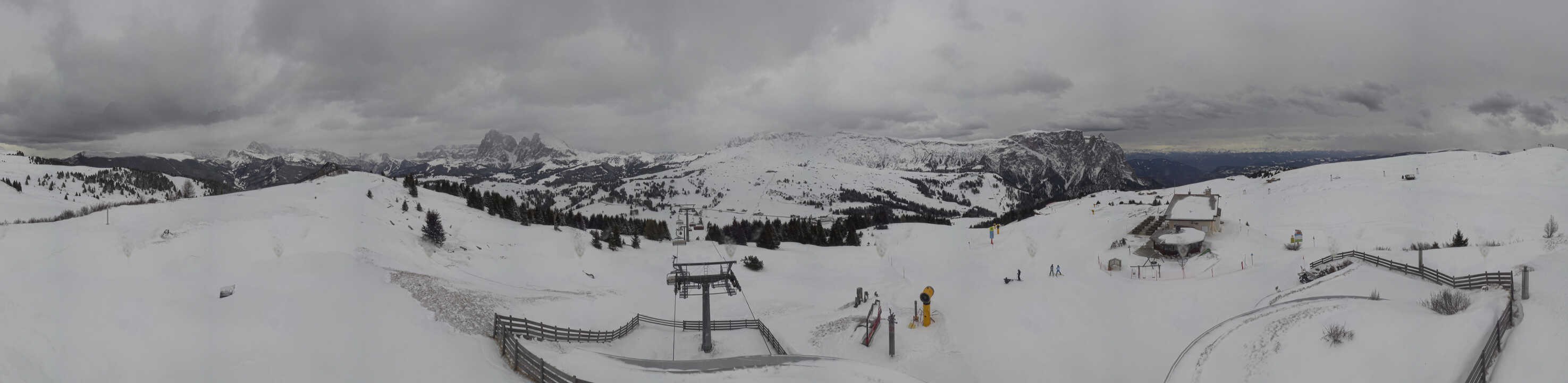 Archiv Foto Webcam Panorama der Seiser Alm von der Puflatsch Bergstation